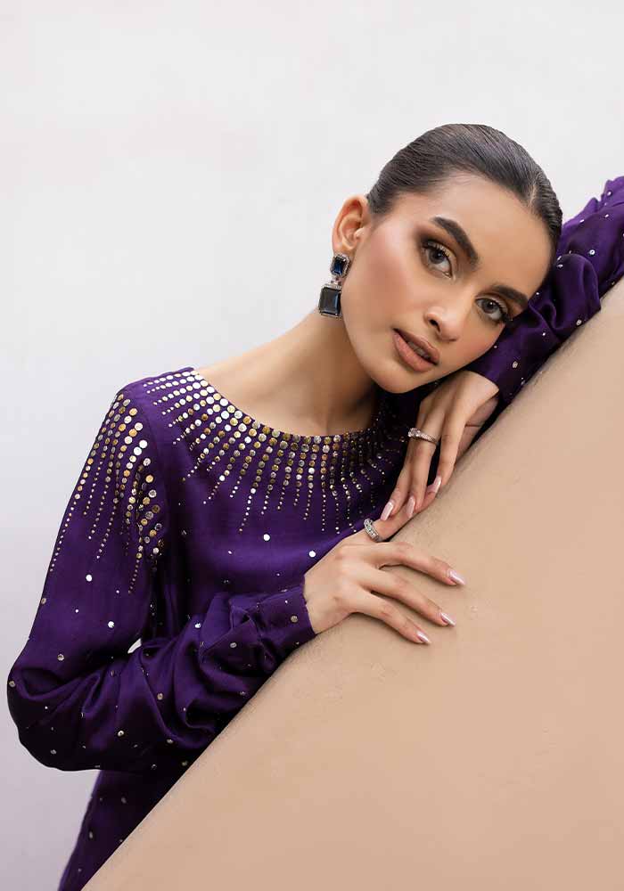 Jaamni Aqeeq