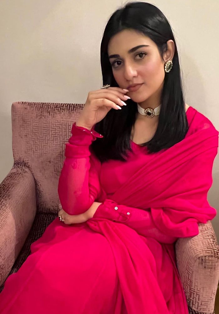 Sarah Khan wearing Delilah by Virsaay