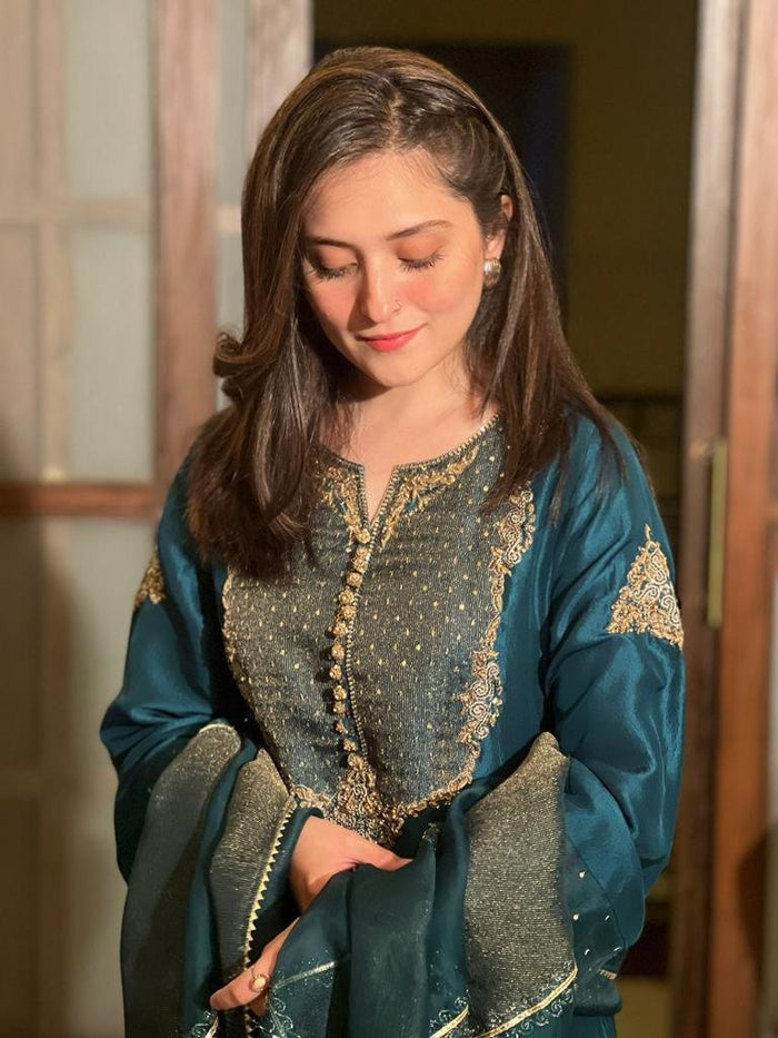 Sabeen Farooq wearing Teal ensemble by Virsaay
